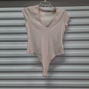 Calvin Klein Jeans Bodysuit Top Womens Medium Beige Short Sleeve V-Neck